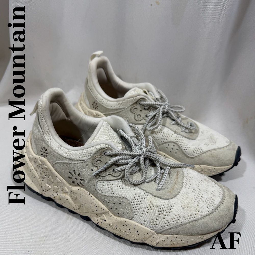 Flower Mountain Yamano 3 Uni White and Beige Suede Sneakers Size 7
